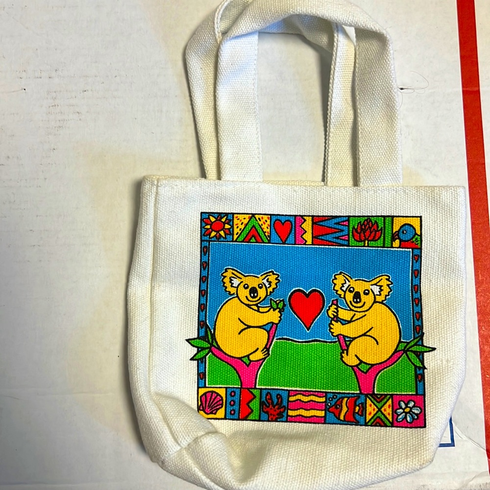 Vintage 90s Mini Australian Purse